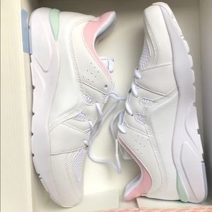 Fabletics Sneakers New 8.5